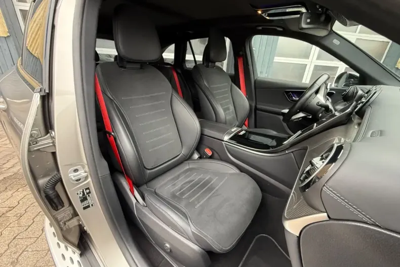 Mercedes-Benz GLC 300 din 2023 cu 58.000 km - oferta MER157447 - foto 10