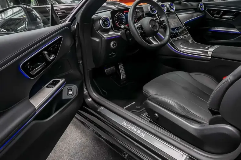 Mercedes-Benz CLE 300 din 2024 cu 14.880 km - oferta MER157448 - foto 9