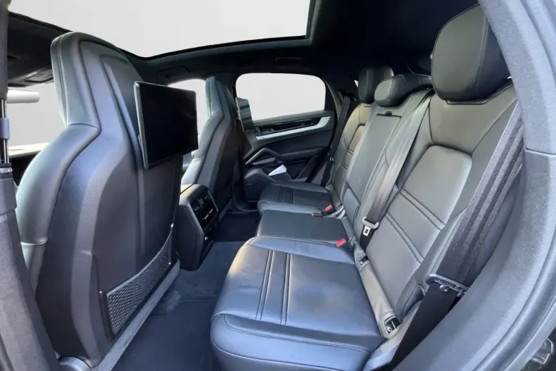 Porsche Cayenne din 2025 cu 21.010 km - oferta POR157449 - foto 11