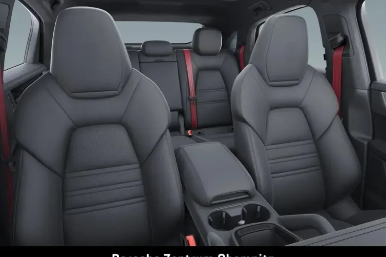 Porsche Cayenne din 2024 cu 25.450 km - oferta POR157453 - foto 6