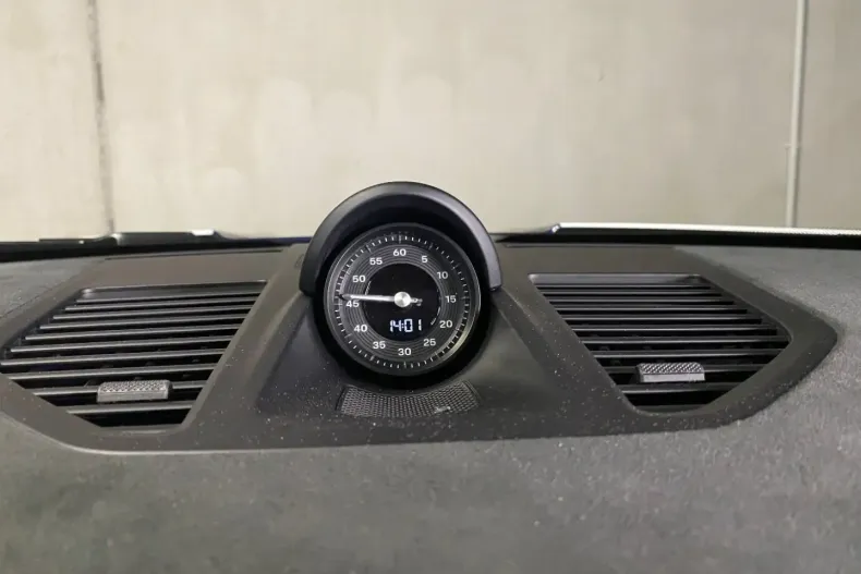 Porsche 992 din 2024 cu 2.200 km - oferta POR157454 - foto 16