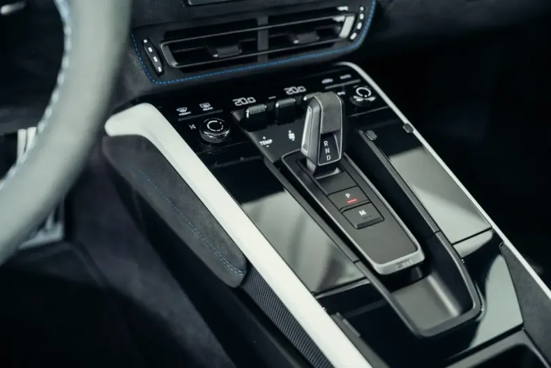 Porsche 992 din 2024 cu 3.877 km - oferta POR157455 - foto 25