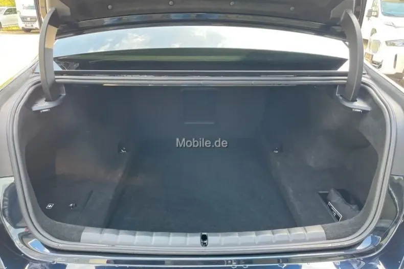 BMW 740 din 2024 cu 28.805 km - oferta BMW157457 - foto 10