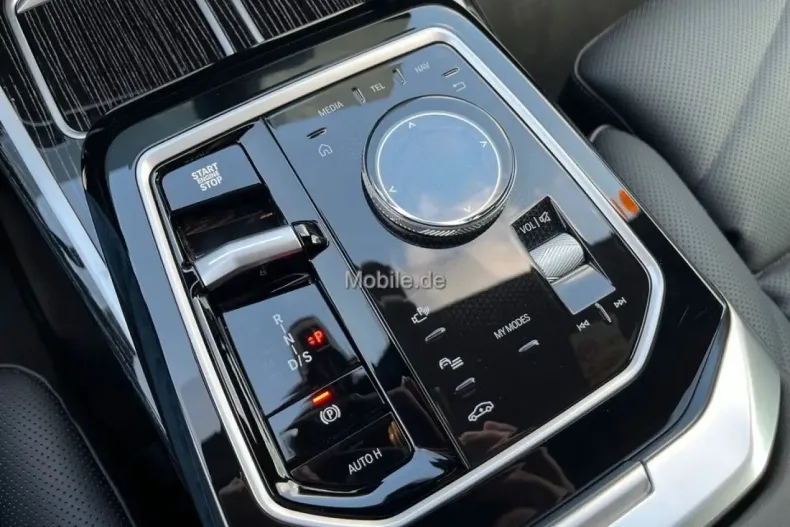 BMW 740 din 2024 cu 28.805 km - oferta BMW157457 - foto 15