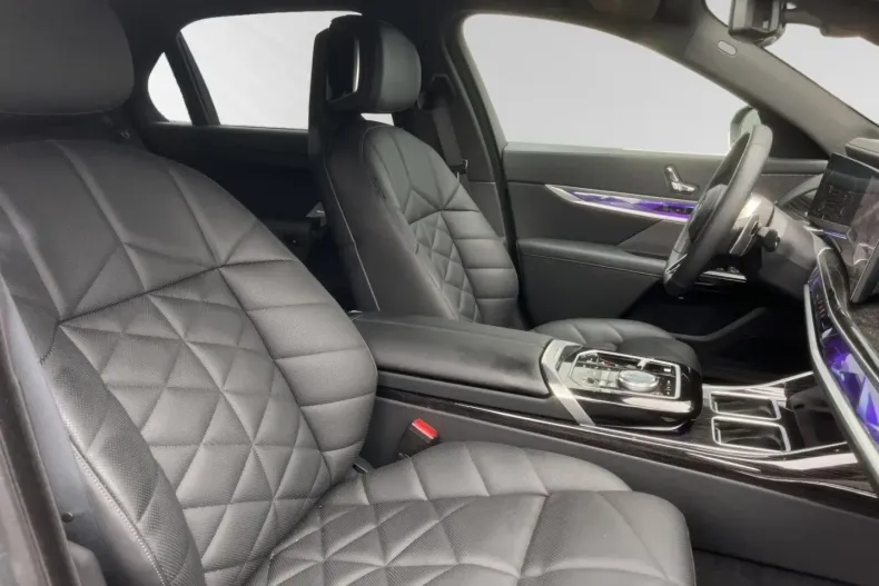 BMW 740 din 2024 cu 20.560 km - oferta BMW157460 - foto 9