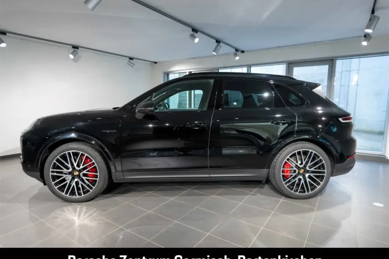 Porsche Cayenne din 2024 cu 26.586 km - oferta POR157463 - foto 2