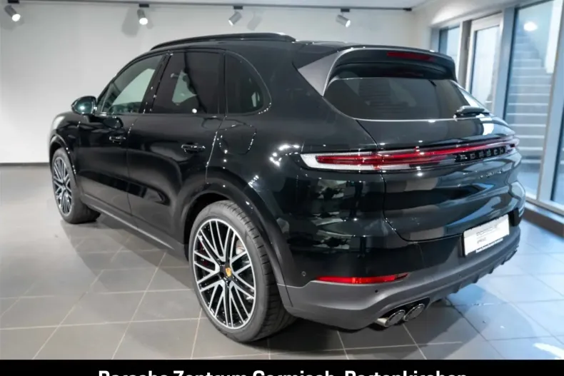 Porsche Cayenne din 2024 cu 26.586 km - oferta POR157463 - foto 3