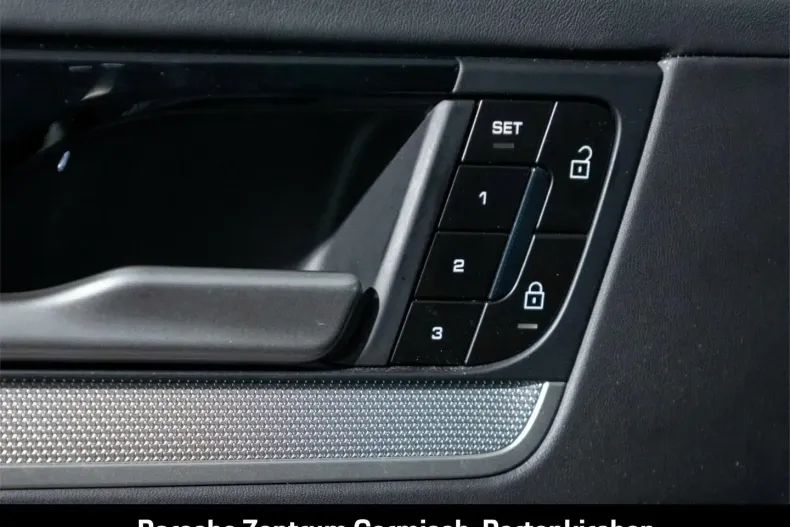 Porsche Cayenne din 2024 cu 26.586 km - oferta POR157463 - foto 28