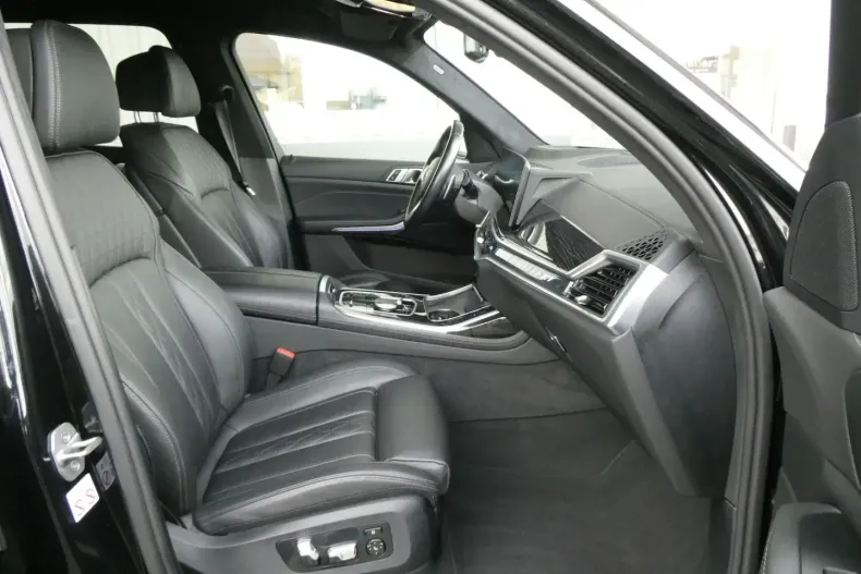 BMW X7 din 2023 cu 65.910 km - oferta BMW157470 - foto 13