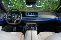 BMW 740 din 2023 cu 74.821 km - oferta BMW157471 - foto 25