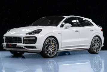 Porsche Cayenne din 2022 - oferta POR157472