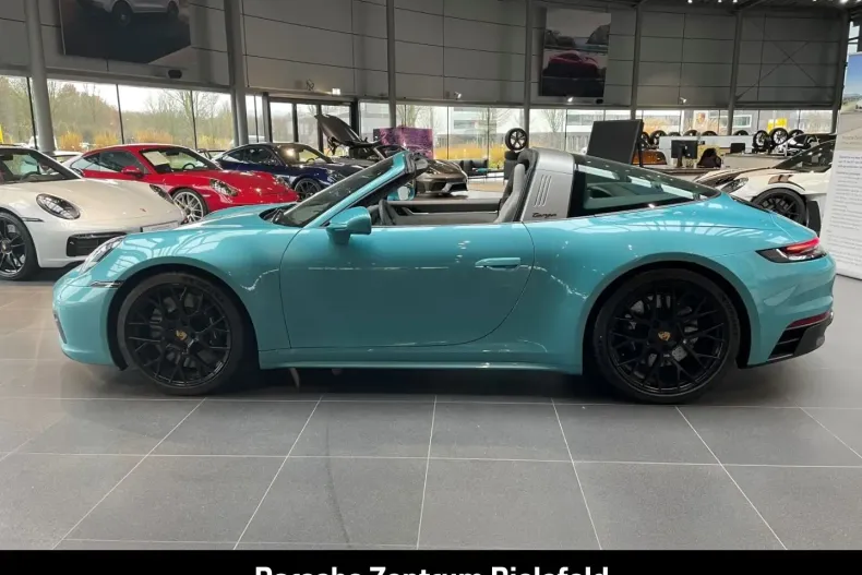 Porsche 992 din 2024 cu 4.010 km - oferta POR157473 - foto 2