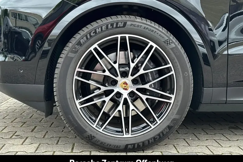 Porsche Cayenne din 2024 cu 23.769 km - oferta POR157477 - foto 7