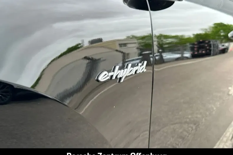 Porsche Cayenne din 2024 cu 23.769 km - oferta POR157477 - foto 9