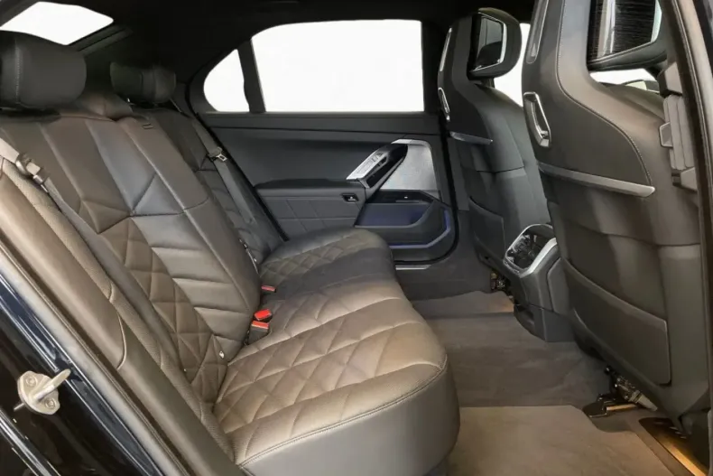 BMW 740 din 2024 cu 26.030 km - oferta BMW157478 - foto 10