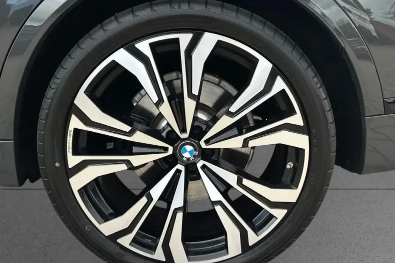 BMW X7 din 2024 cu 67.900 km - oferta BMW157479 - foto 19