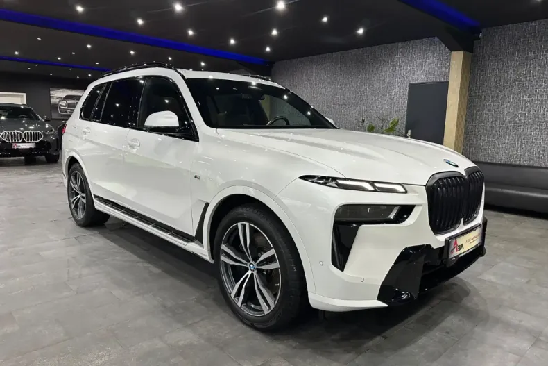 BMW X7 din 2024 cu 40.000 km - oferta BMW157486 - foto 3