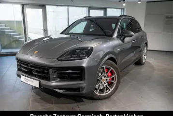 Porsche Cayenne din 2024 - oferta POR157487