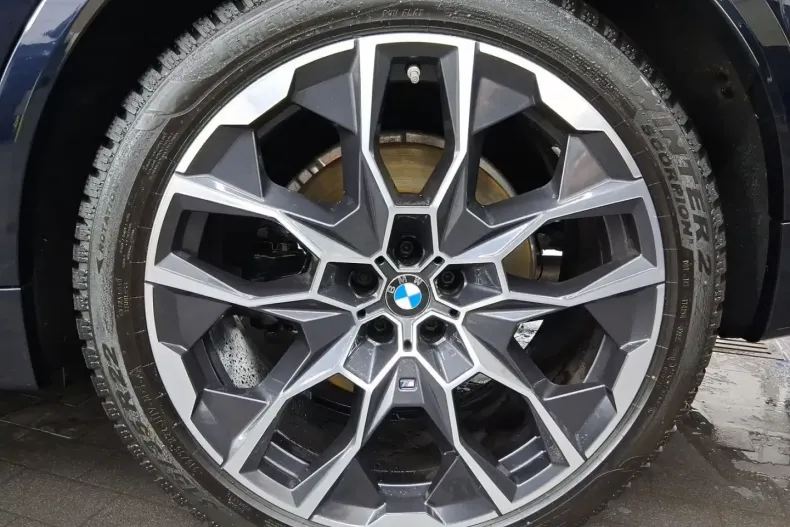 BMW X7 din 2024 cu 18.503 km - oferta BMW157489 - foto 17