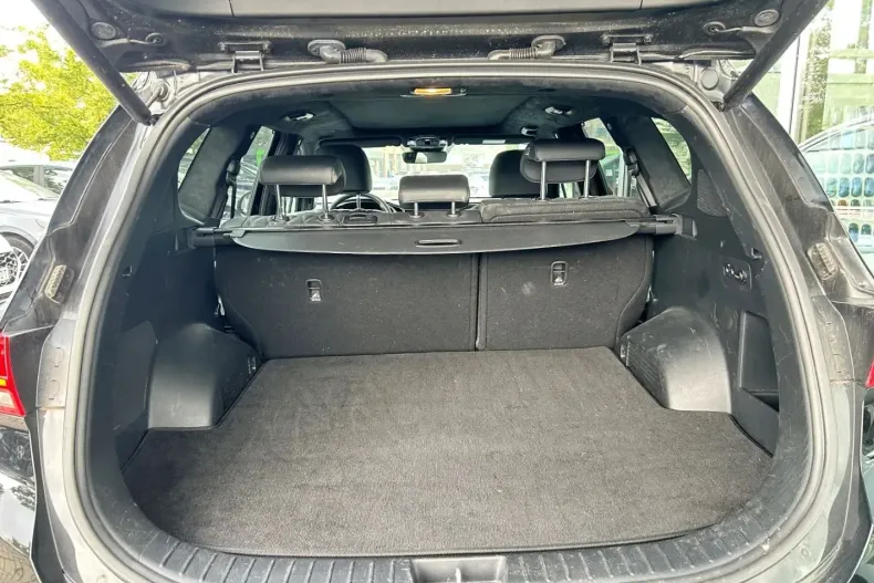 Hyundai SANTA FE din 2024 cu 32.882 km - oferta HYU157494 - foto 6