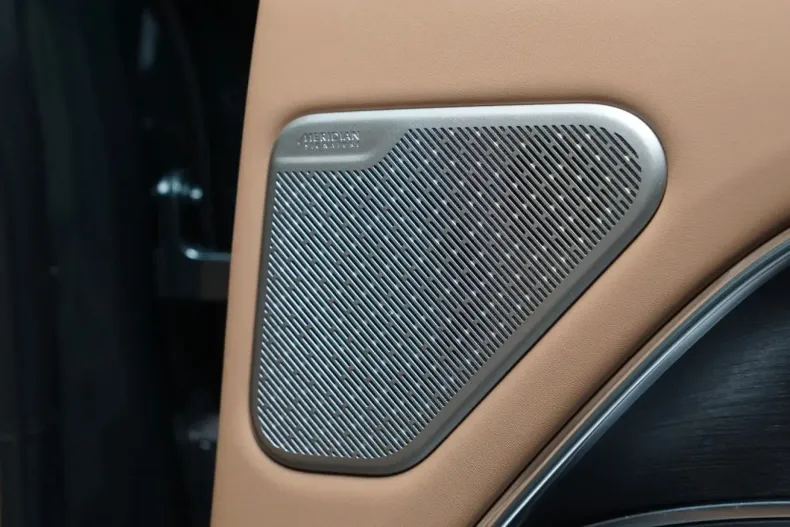 Land Rover Range Rover din 2024 cu 16.990 km - oferta LAN157496 - foto 18