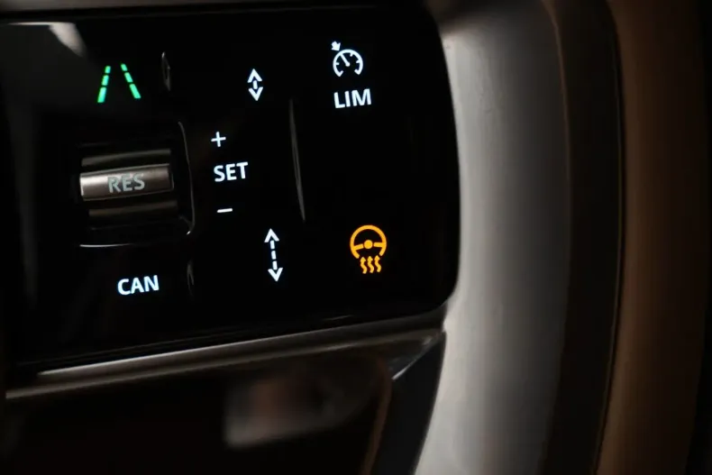 Land Rover Range Rover din 2024 cu 16.990 km - oferta LAN157496 - foto 23