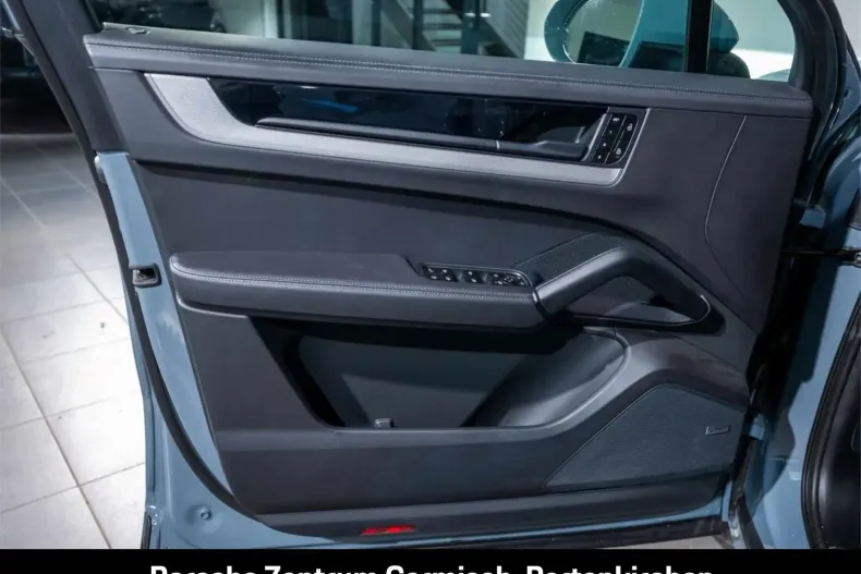 Porsche Cayenne din 2024 cu 16.481 km - oferta POR157498 - foto 14