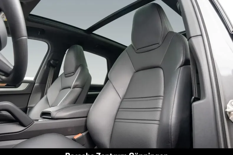 Porsche Cayenne din 2024 cu 23.780 km - oferta POR157505 - foto 5