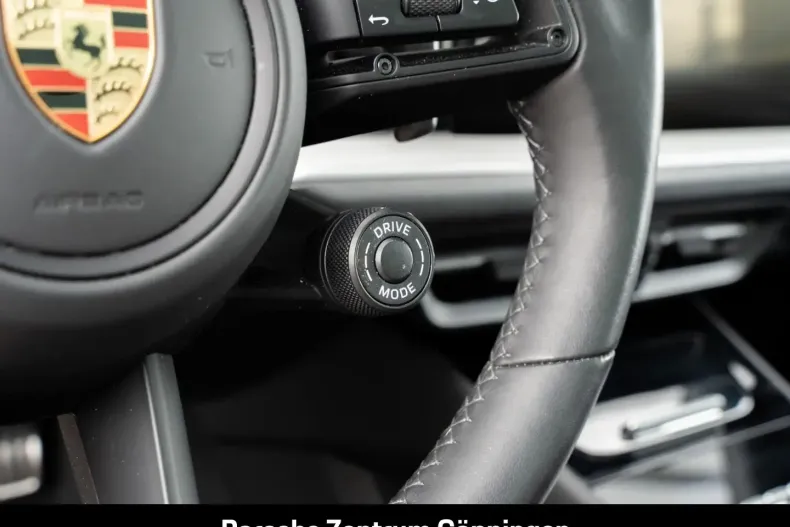 Porsche Cayenne din 2024 cu 23.780 km - oferta POR157505 - foto 23