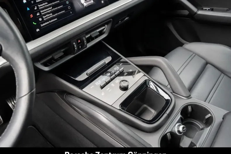 Porsche Cayenne din 2024 cu 23.780 km - oferta POR157505 - foto 24