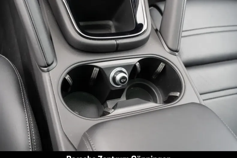 Porsche Cayenne din 2024 cu 23.780 km - oferta POR157505 - foto 25