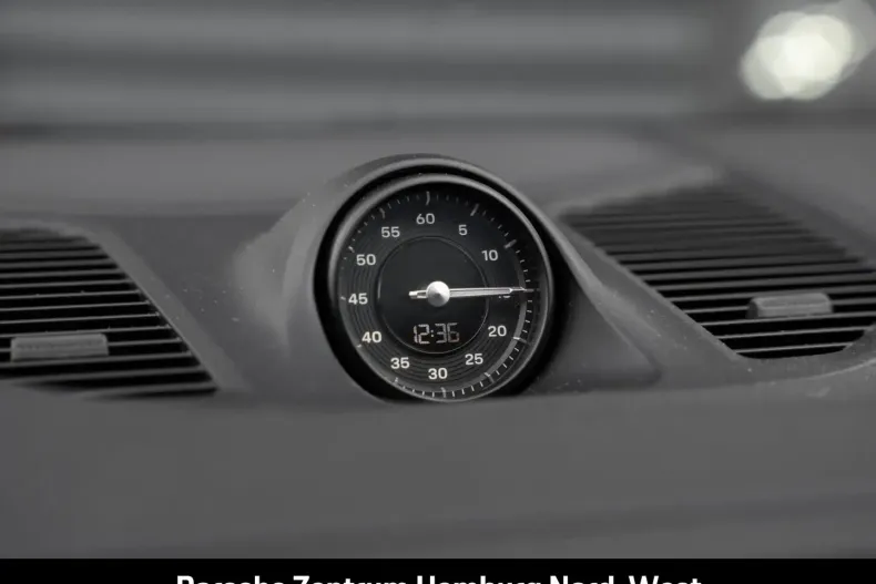 Porsche Cayenne din 2024 cu 25.864 km - oferta POR157513 - foto 37