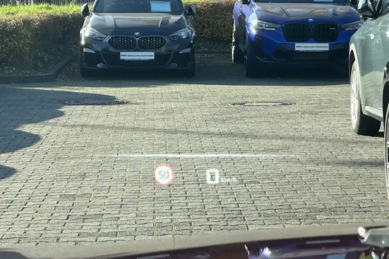 BMW i7 din 2024 cu 1.247 km - oferta BMW157517 - foto 13