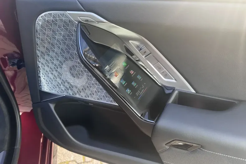 BMW i7 din 2024 cu 1.247 km - oferta BMW157517 - foto 24