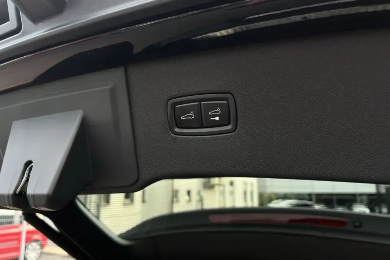 Porsche Cayenne din 2025 cu 8.984 km - oferta POR157521 - foto 18