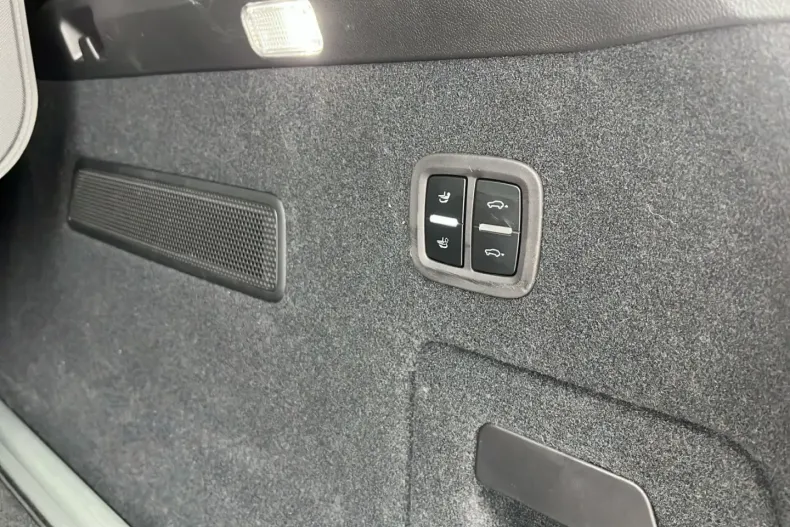 Porsche Cayenne din 2025 cu 8.984 km - oferta POR157521 - foto 19