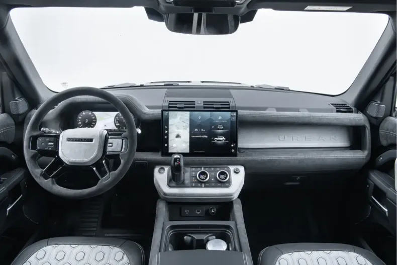 Land Rover Defender din 2024 cu 11.000 km - oferta LAN157523 - foto 6