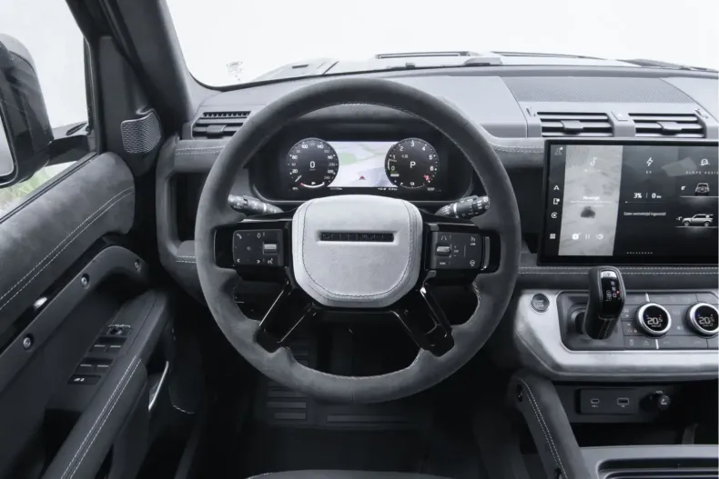 Land Rover Defender din 2024 cu 11.000 km - oferta LAN157523 - foto 7