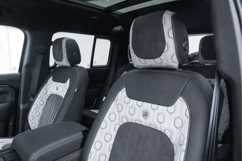 Land Rover Defender din 2024 cu 11.000 km - oferta LAN157523 - foto 14