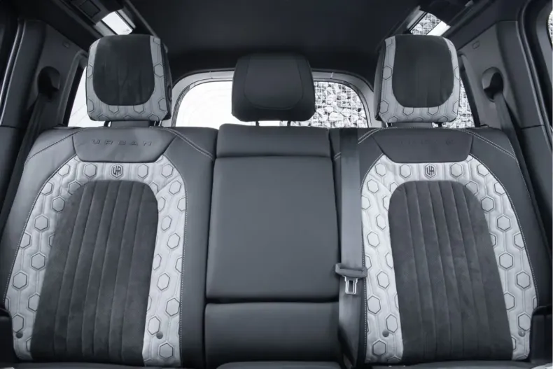 Land Rover Defender din 2024 cu 11.000 km - oferta LAN157523 - foto 17