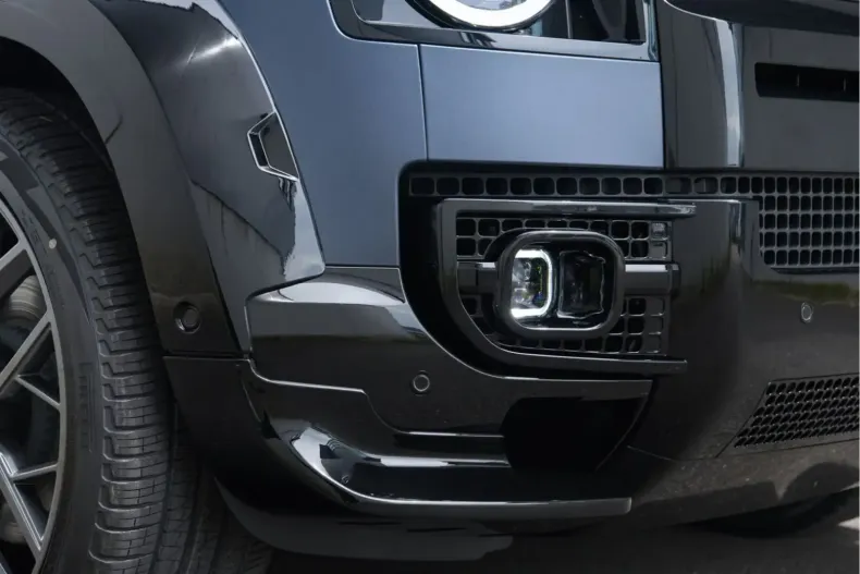 Land Rover Defender din 2024 cu 11.000 km - oferta LAN157523 - foto 24