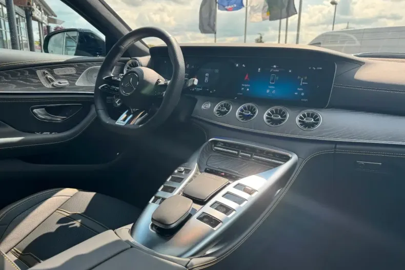 Mercedes-Benz AMG GT S din 2024 cu 5.600 km - oferta MER157526 - foto 14