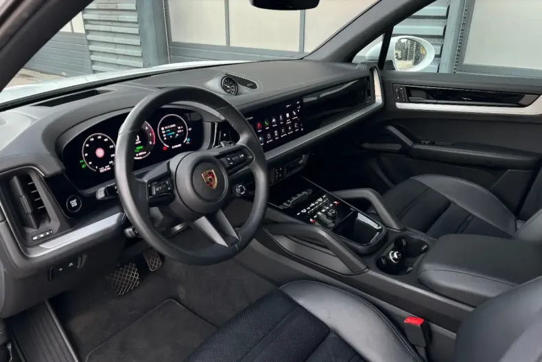 Porsche Cayenne din 2024 cu 14.700 km - oferta POR157528 - foto 11