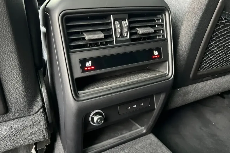 Porsche Cayenne din 2024 cu 14.700 km - oferta POR157528 - foto 30