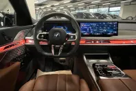 BMW i7 din 2024 cu 1.687 km - oferta BMW157529 - foto 8