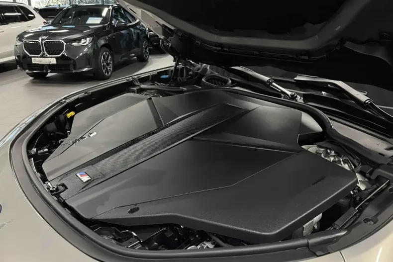 BMW i7 din 2024 cu 1.687 km - oferta BMW157529 - foto 23