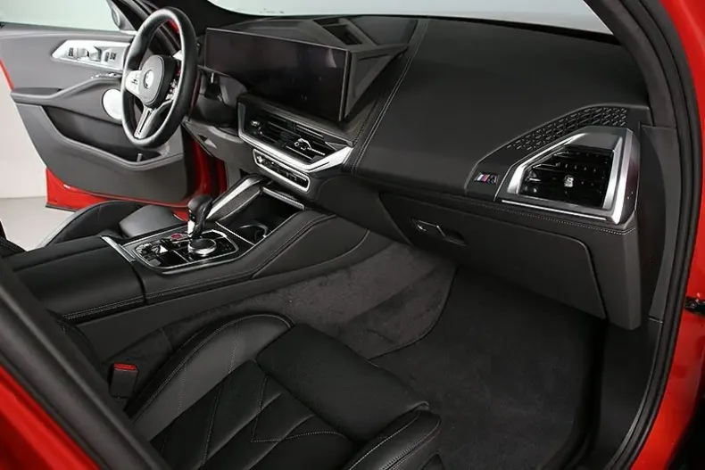 BMW XM din 2024 cu 2.300 km - oferta BMW157530 - foto 5