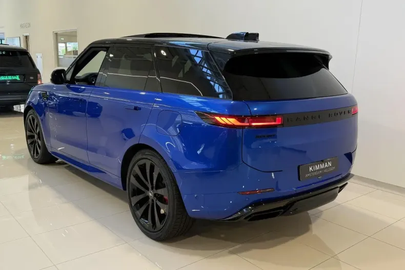 Land Rover Range Rover Sport din 2024 cu 10.484 km - oferta LAN157531 - foto 3