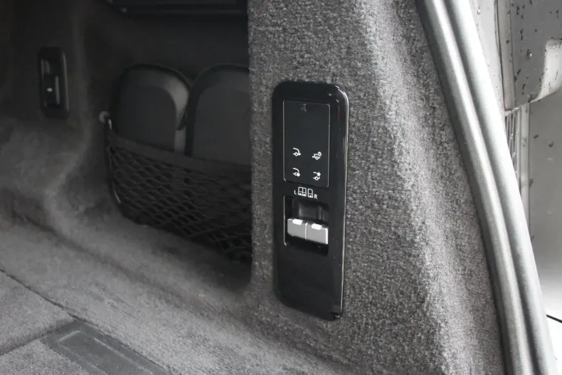 Land Rover Range Rover Sport din 2024 cu 10.484 km - oferta LAN157531 - foto 7