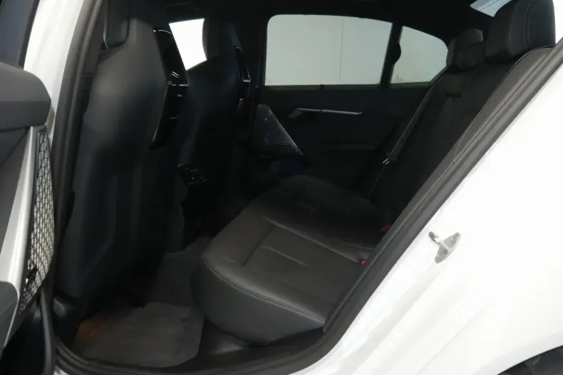 BMW M5 din 2024 cu 9.993 km - oferta BMW157532 - foto 12